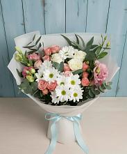 Букет цветов из:  Розы, Лизиантусы и Хризантемы в Заволжске
