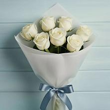 Букет 7 Белых роз Эдлесс Лав в Заволжске