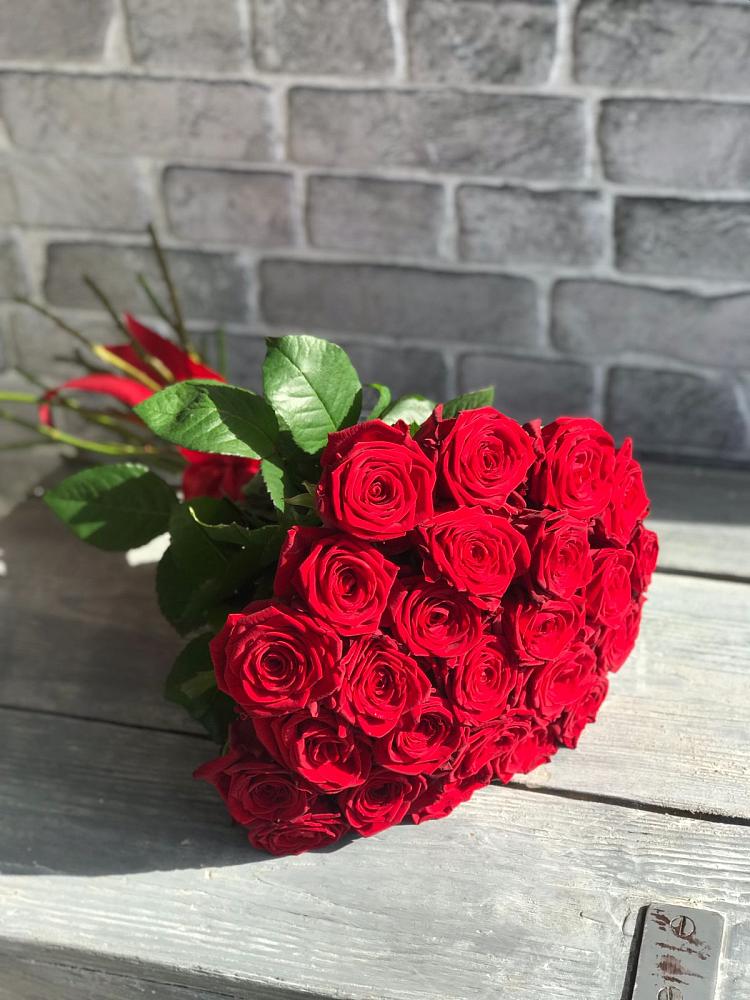 Букет Красные розы Фридом в Заволжске