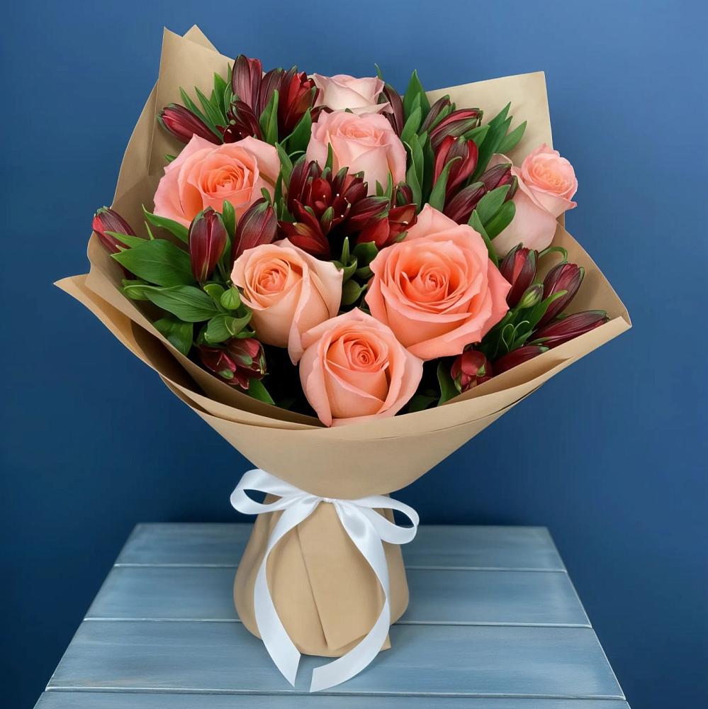 Букет цветов из: Розы и Альстромерии в Заволжске