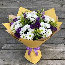Букет цветов из:  Ирисы, Хризантемы и Ромашки в Заволжске